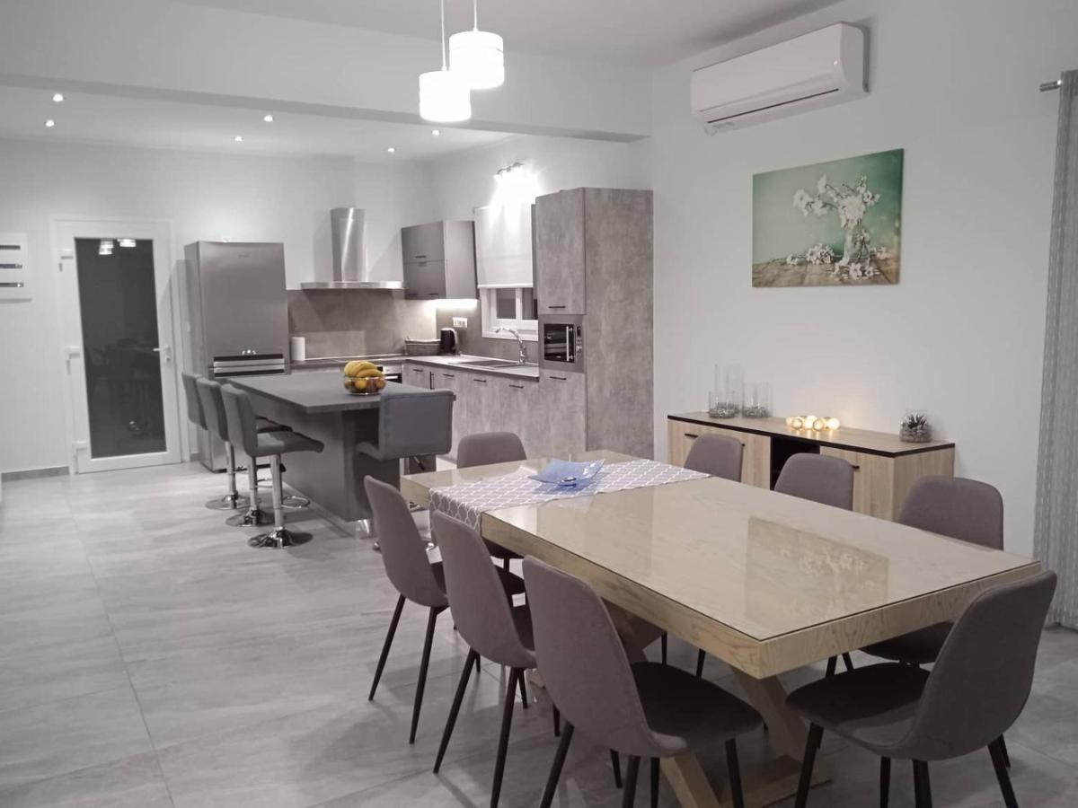 Spiridoula Luxury Villa Рода Екстериор снимка